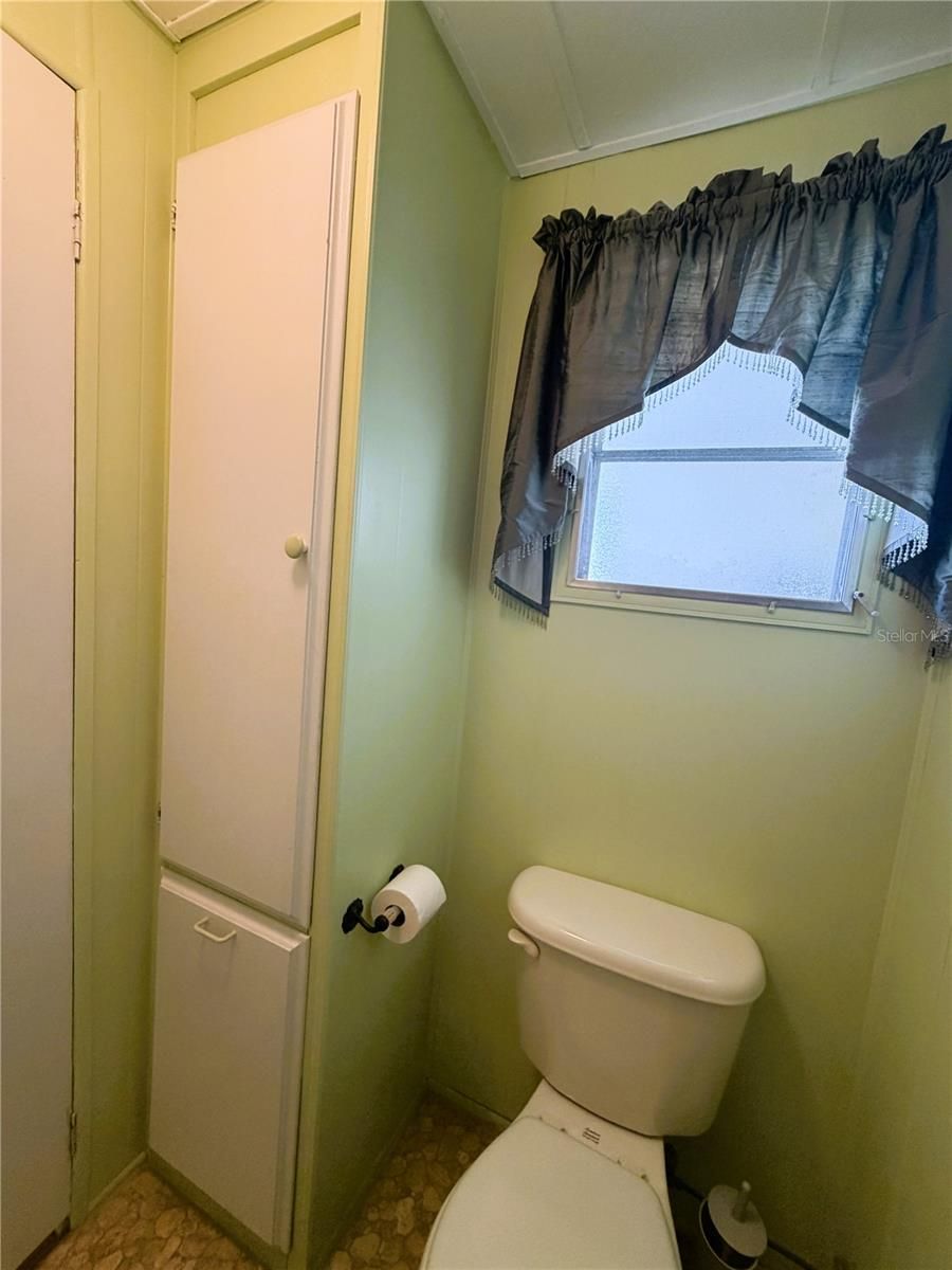 353 HAWTHORNE BOULEVARD — photo 32