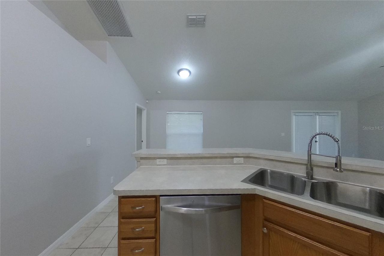 Address withheld by seller — photo 7