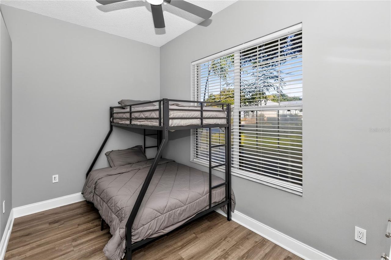 10240 BARRINGTON COURT — photo 11