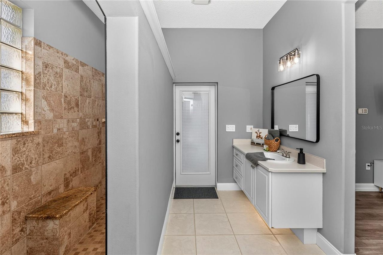 10240 BARRINGTON COURT — photo 13