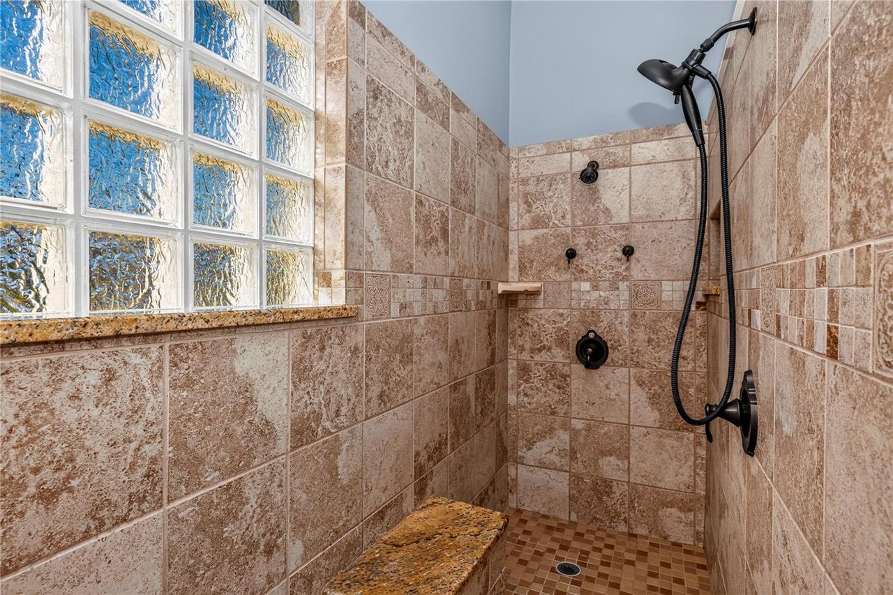 10240 BARRINGTON COURT — photo 15