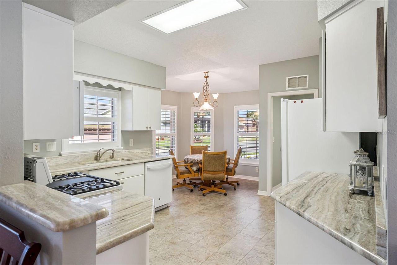 4900 CANOE COURT — photo 17