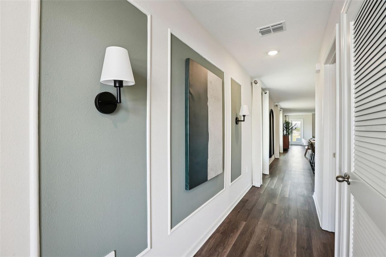 159 DUCKWEED AVENUE — photo 2
