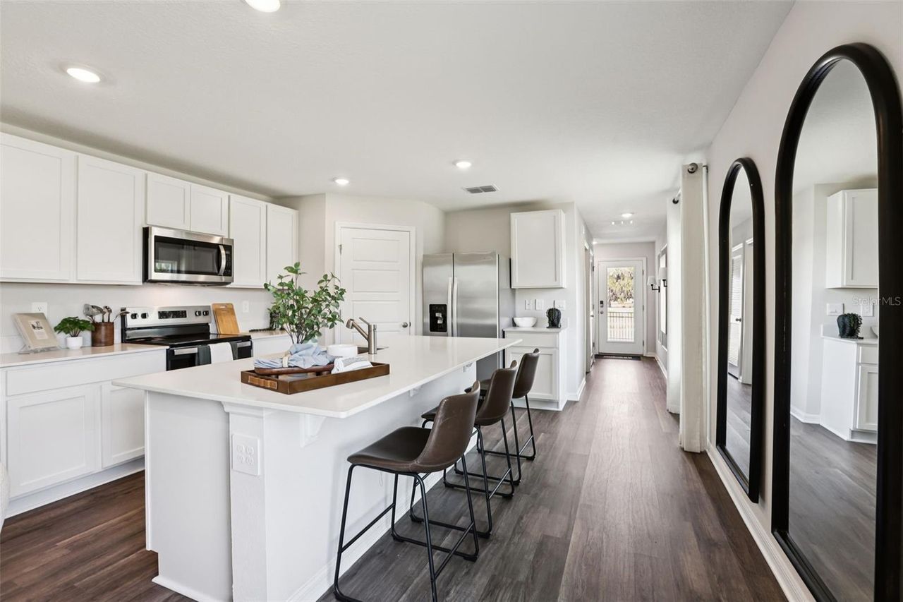 159 DUCKWEED AVENUE — photo 12