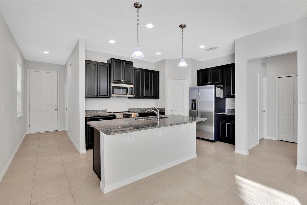 17432 PAINTED LEAF WAY — photo 3