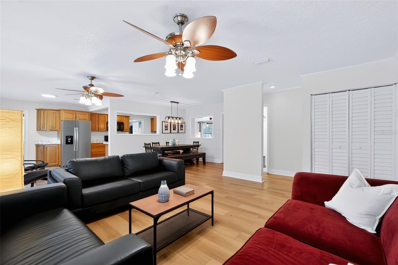 1020 COTTONWOOD STREET — photo 30