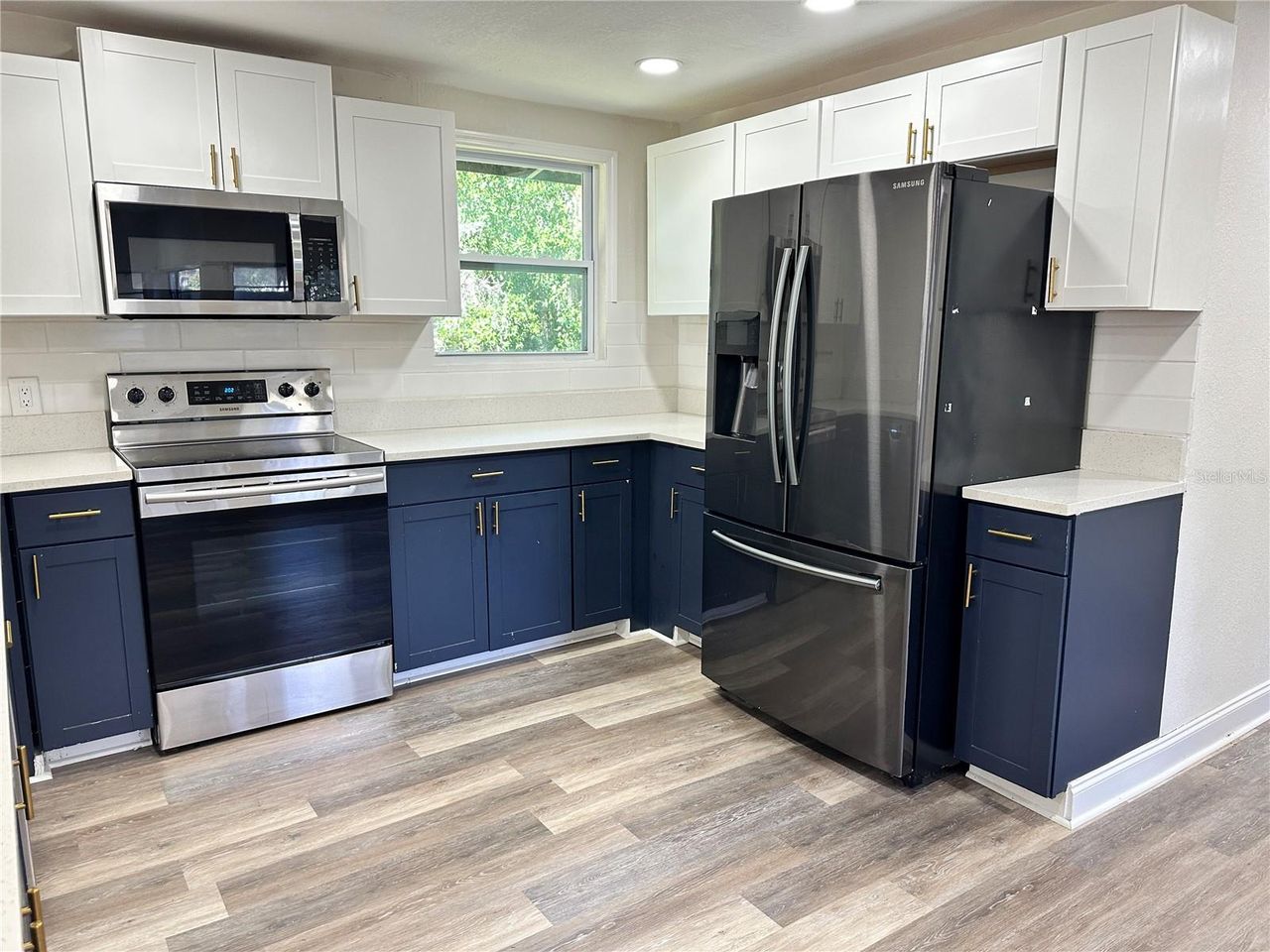 1208 BONAIRE DRIVE — photo 7