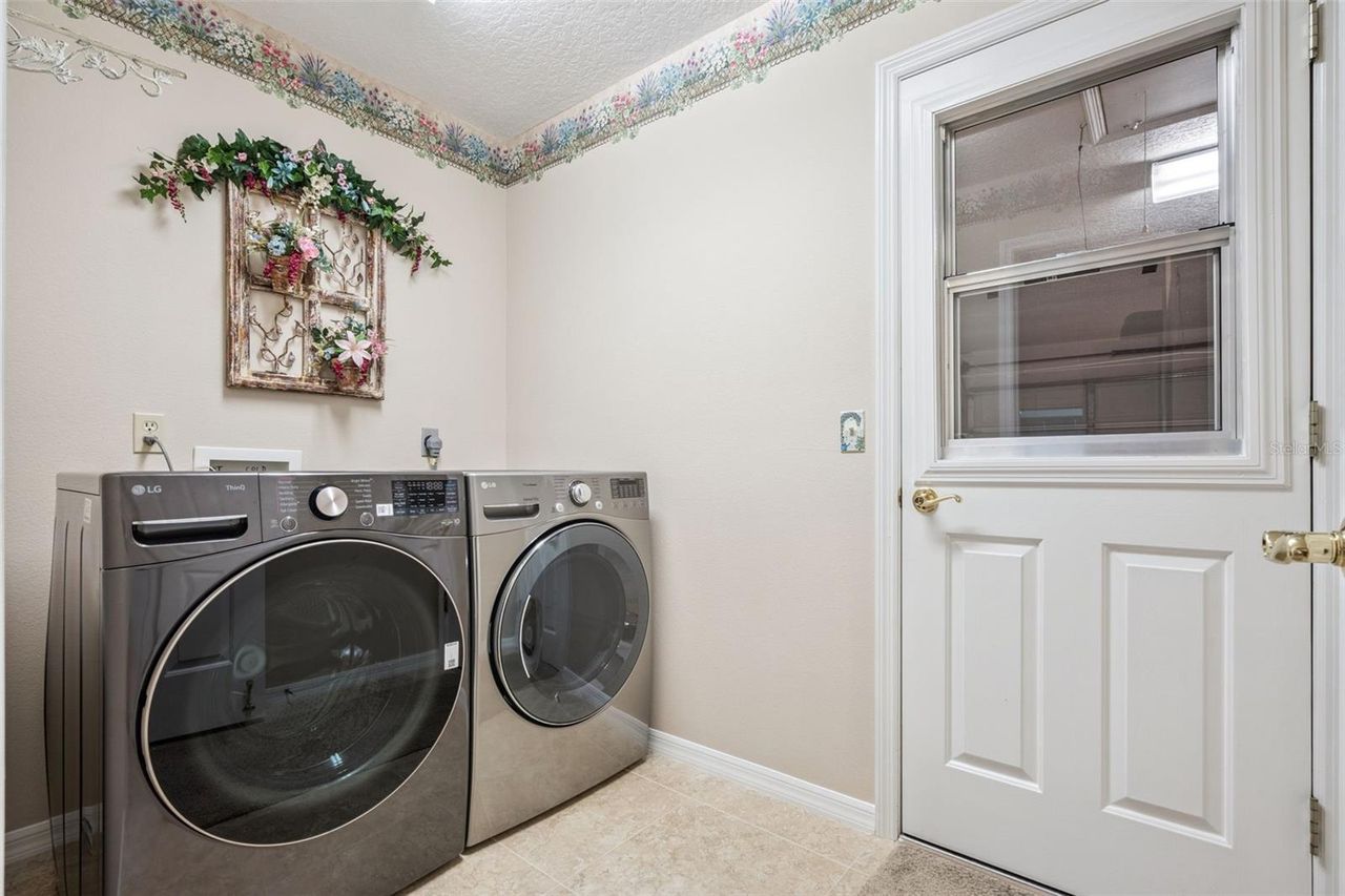 461 BAYTREE BOULEVARD — photo 22