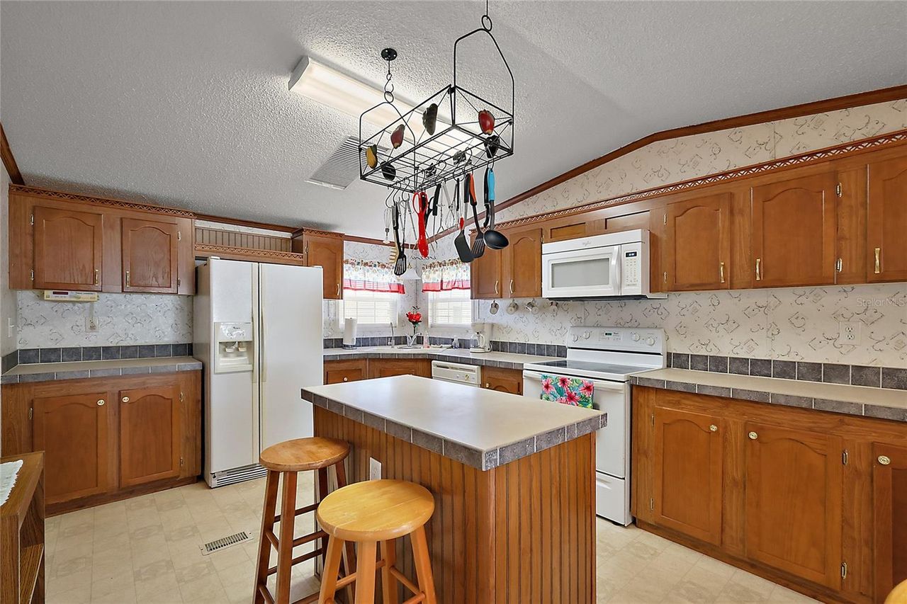 37945 MONTICELLO STREET — photo 11