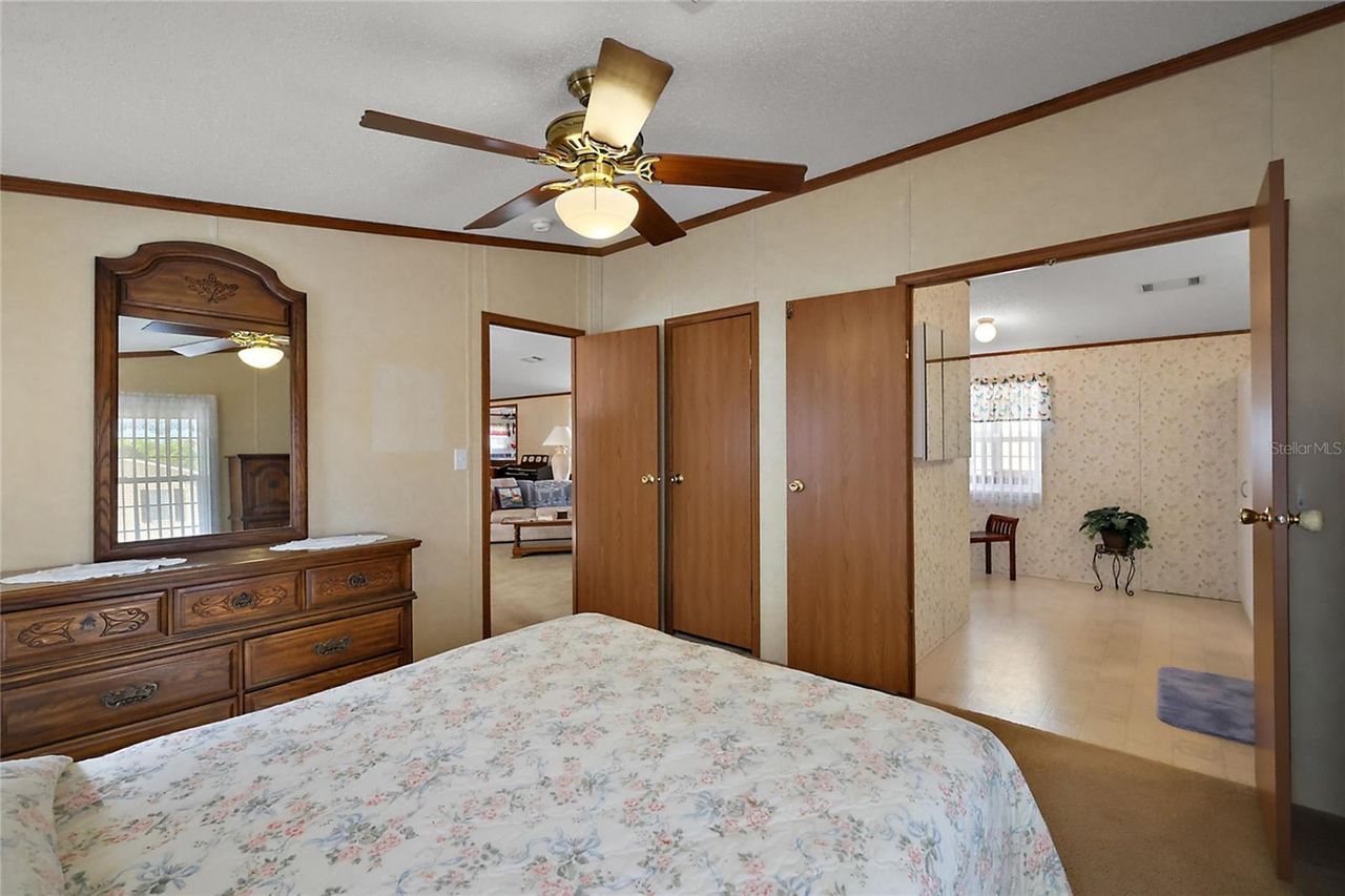 37945 MONTICELLO STREET — photo 16