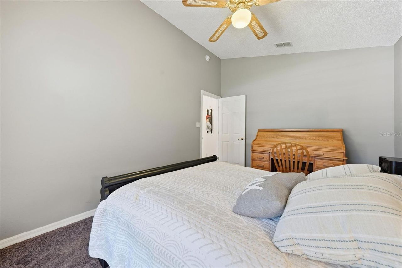 25012 CRANES ROOST CIRCLE — photo 34