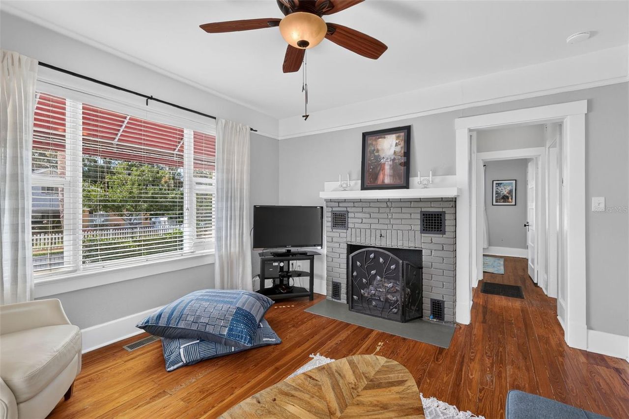 342 CLAYTON STREET — photo 8