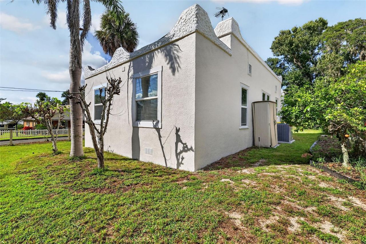 342 CLAYTON STREET — photo 33