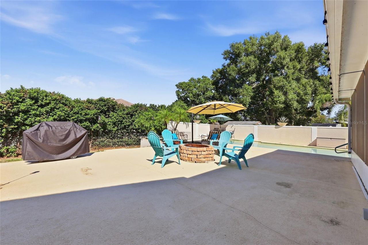 13205 MARIA AVENUE — photo 40
