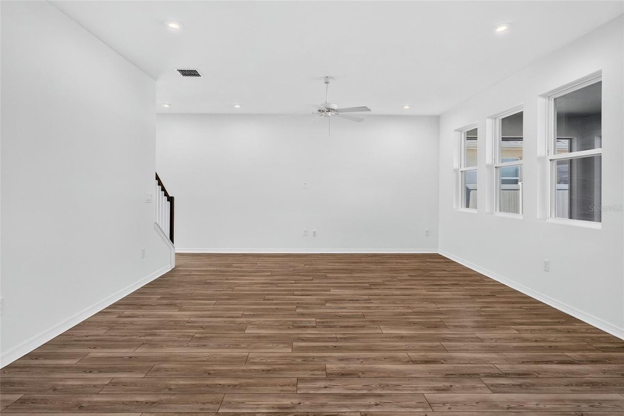 2960 ANGELONIA THORN WAY — photo 21