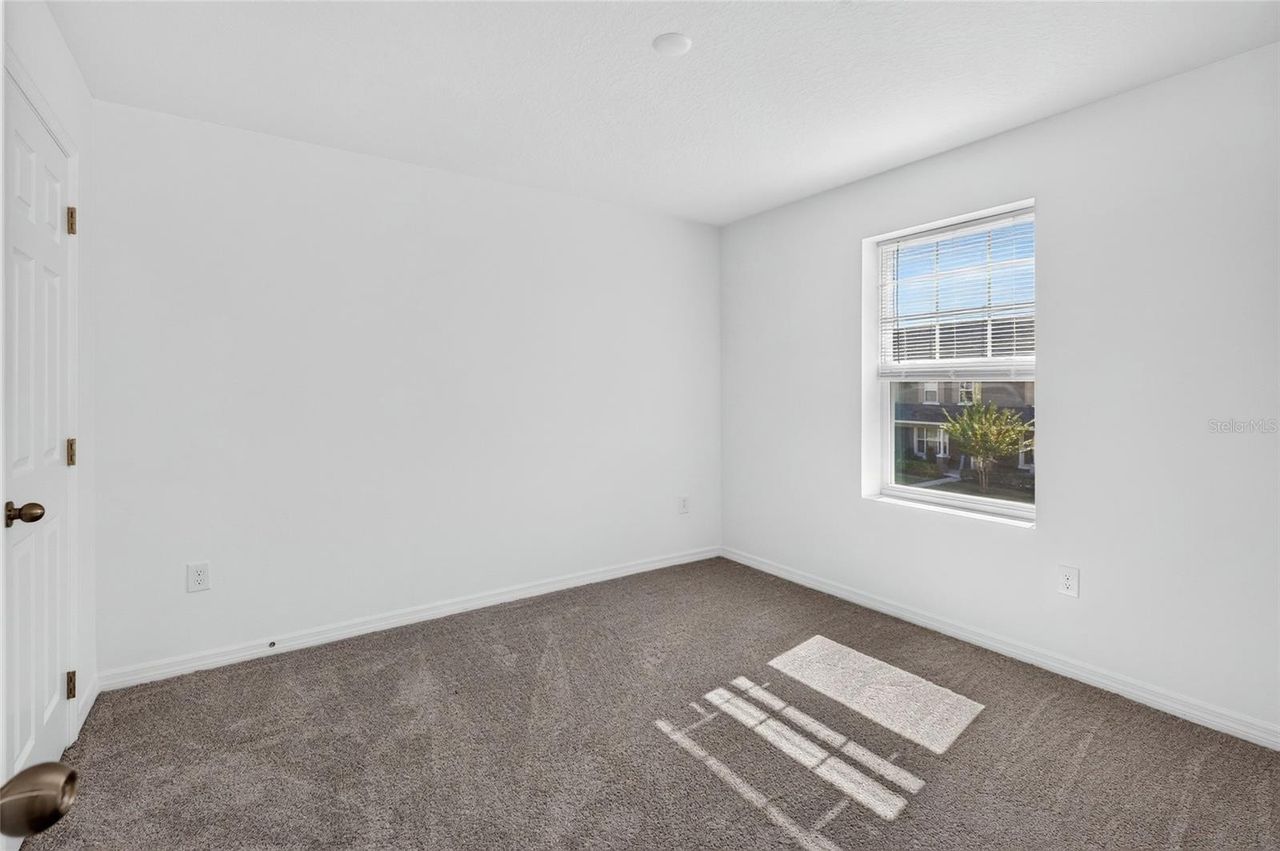 2960 ANGELONIA THORN WAY — photo 32
