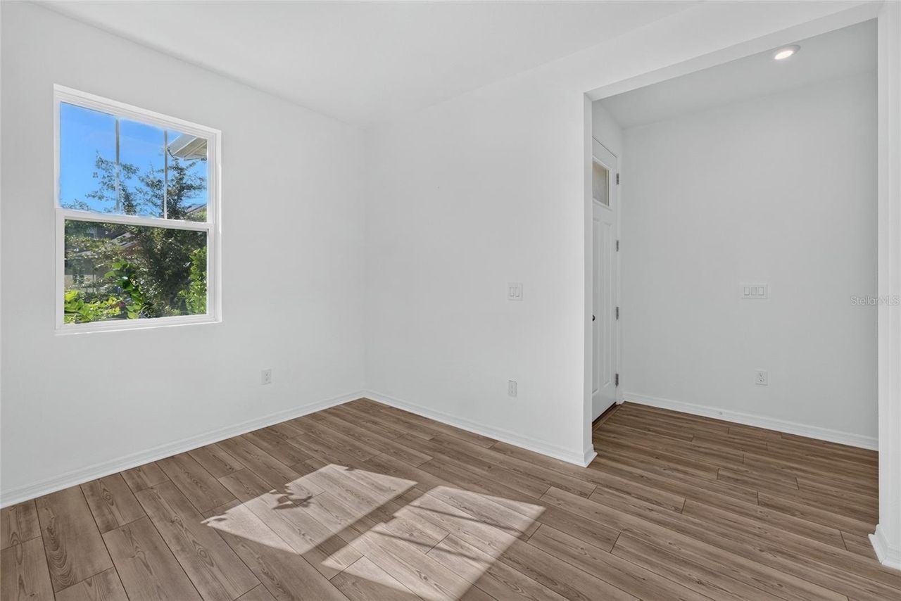2960 ANGELONIA THORN WAY — photo 33