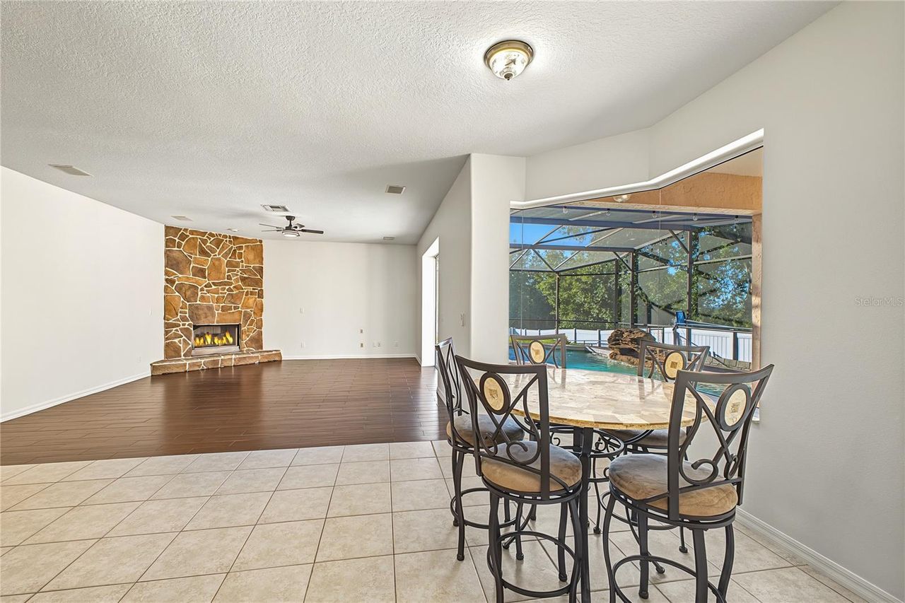 14028 VISTA DEL LAGO BOULEVARD — photo 19