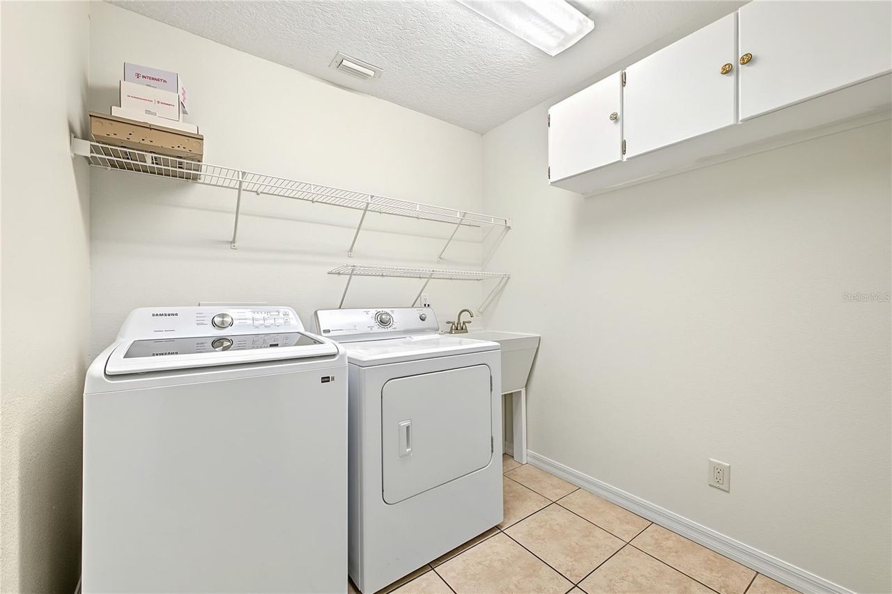 14028 VISTA DEL LAGO BOULEVARD — photo 29