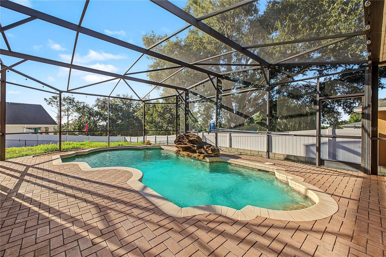 14028 VISTA DEL LAGO BOULEVARD — photo 31