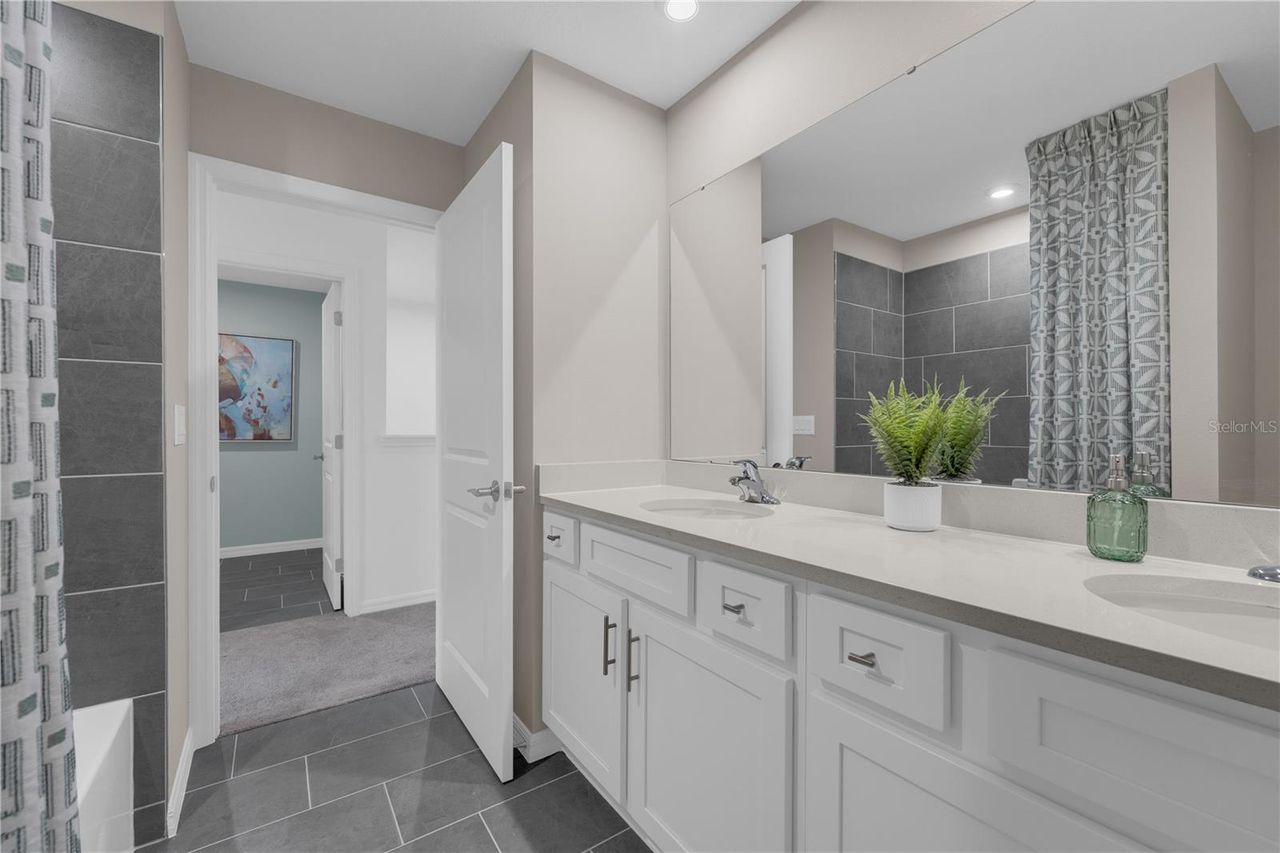 1098 CLAY BOULEVARD — photo 27