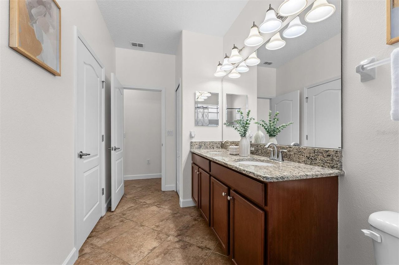 3859 SANIBEL STREET — photo 33
