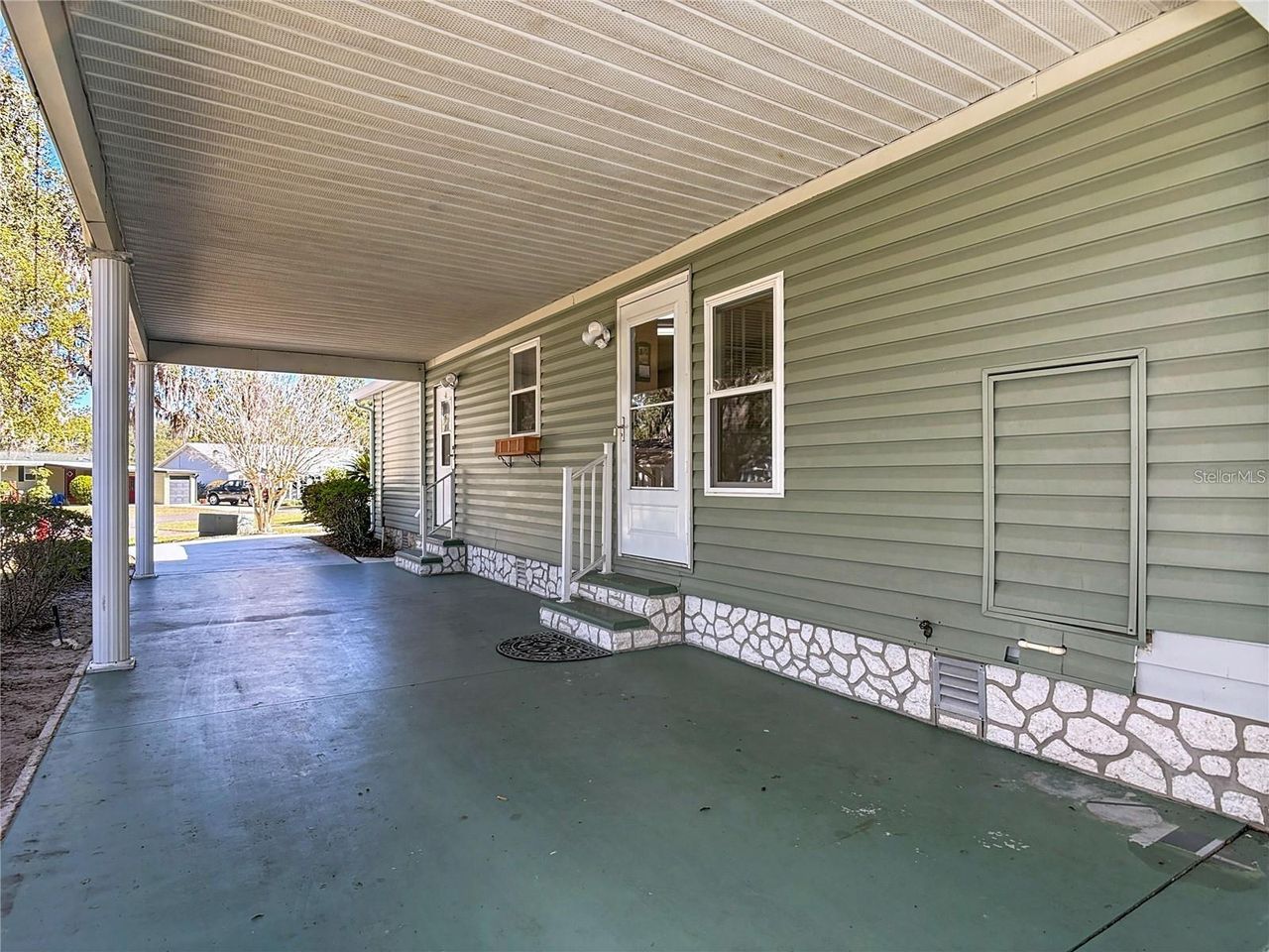 25533 BELLE HELENE — photo 2