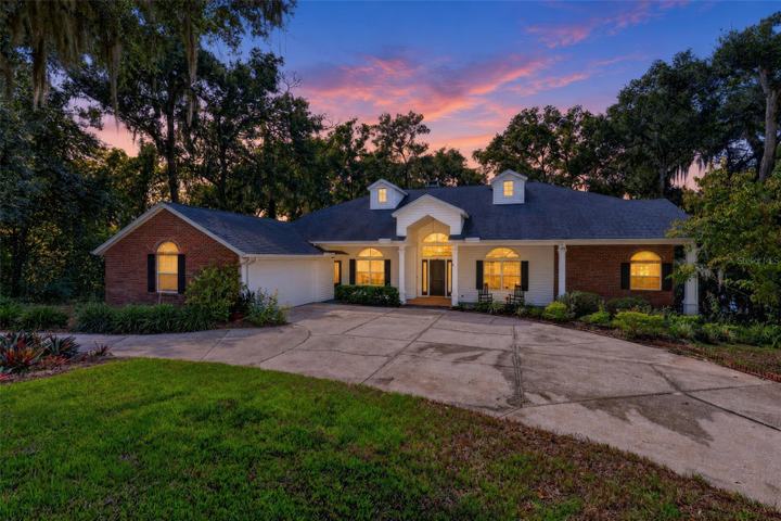 2103 CROOKED LAKE DRIVE, EUSTIS, FL