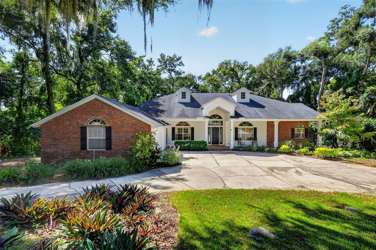 2103 CROOKED LAKE DRIVE — photo 3