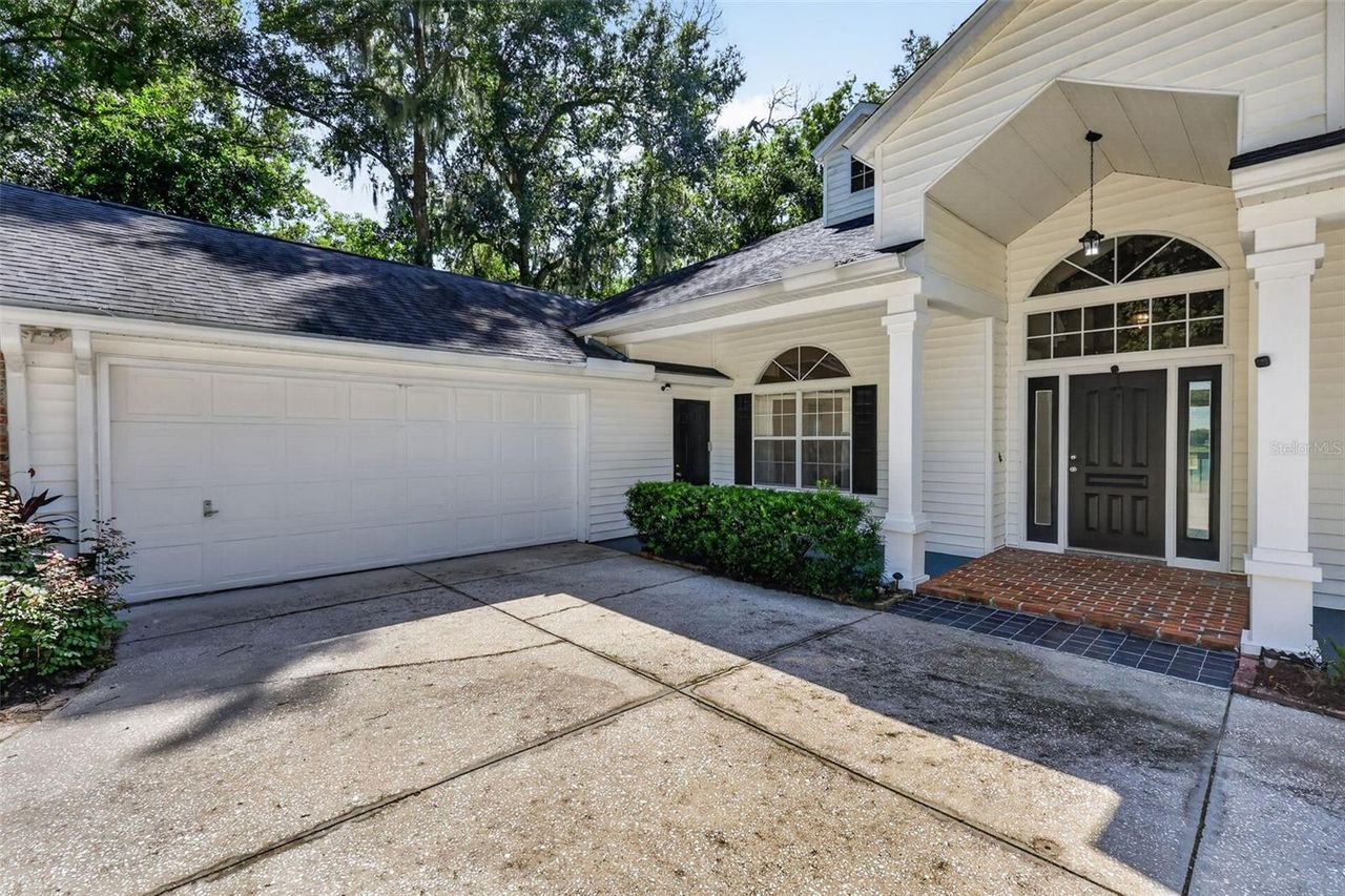 2103 CROOKED LAKE DRIVE — photo 9