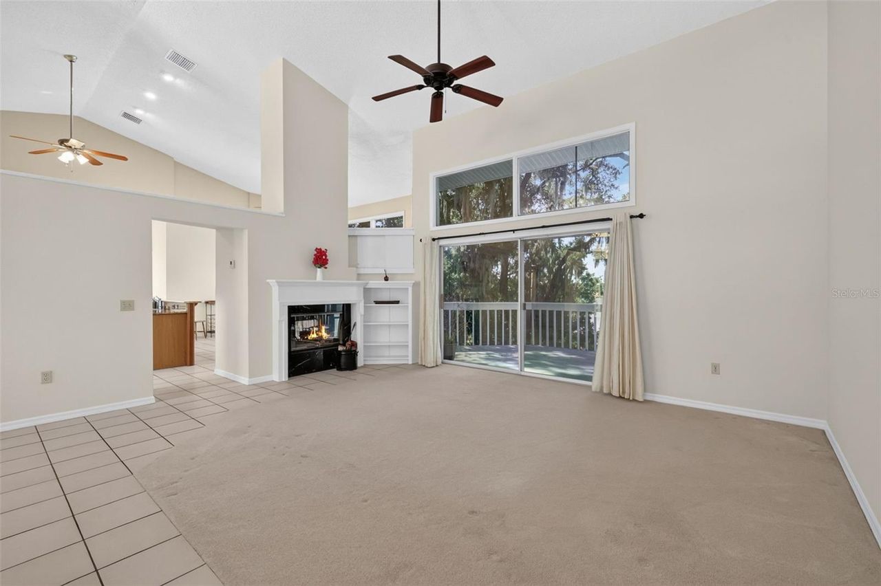 2103 CROOKED LAKE DRIVE — photo 15