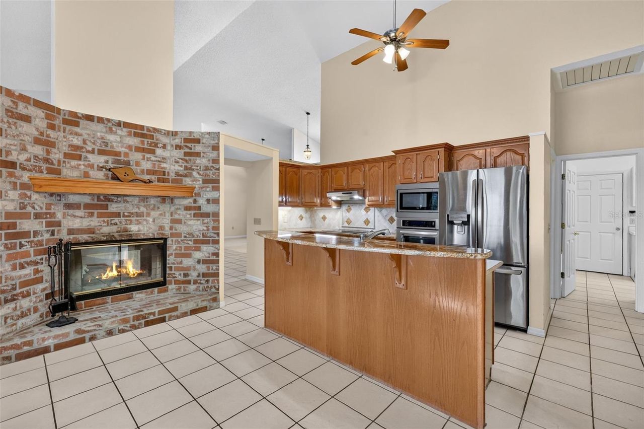 2103 CROOKED LAKE DRIVE — photo 17