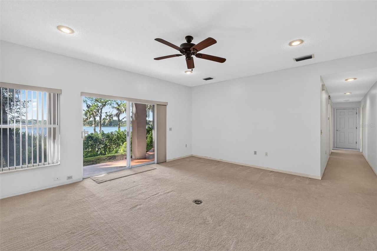 2103 CROOKED LAKE DRIVE — photo 31