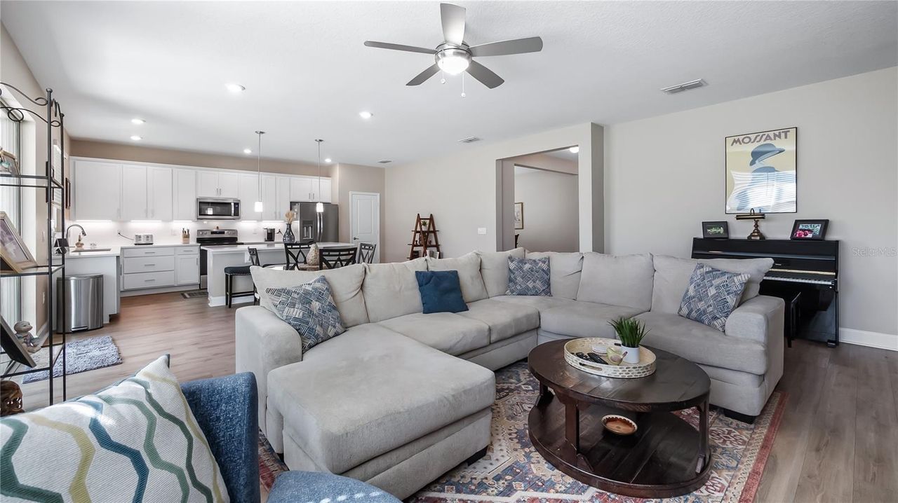 793 RIOJA DRIVE — photo 9
