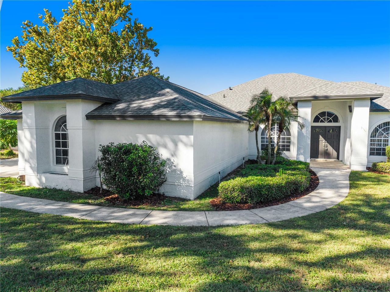 11614 LAKE KATHERINE CIRCLE — photo 4