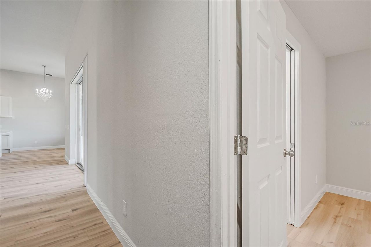 11614 LAKE KATHERINE CIRCLE — photo 32