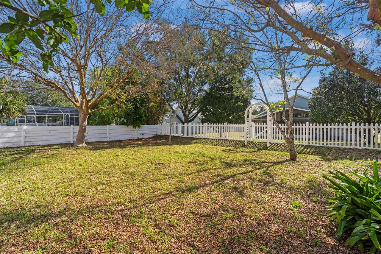 10314 PATRICK DRIVE — photo 4