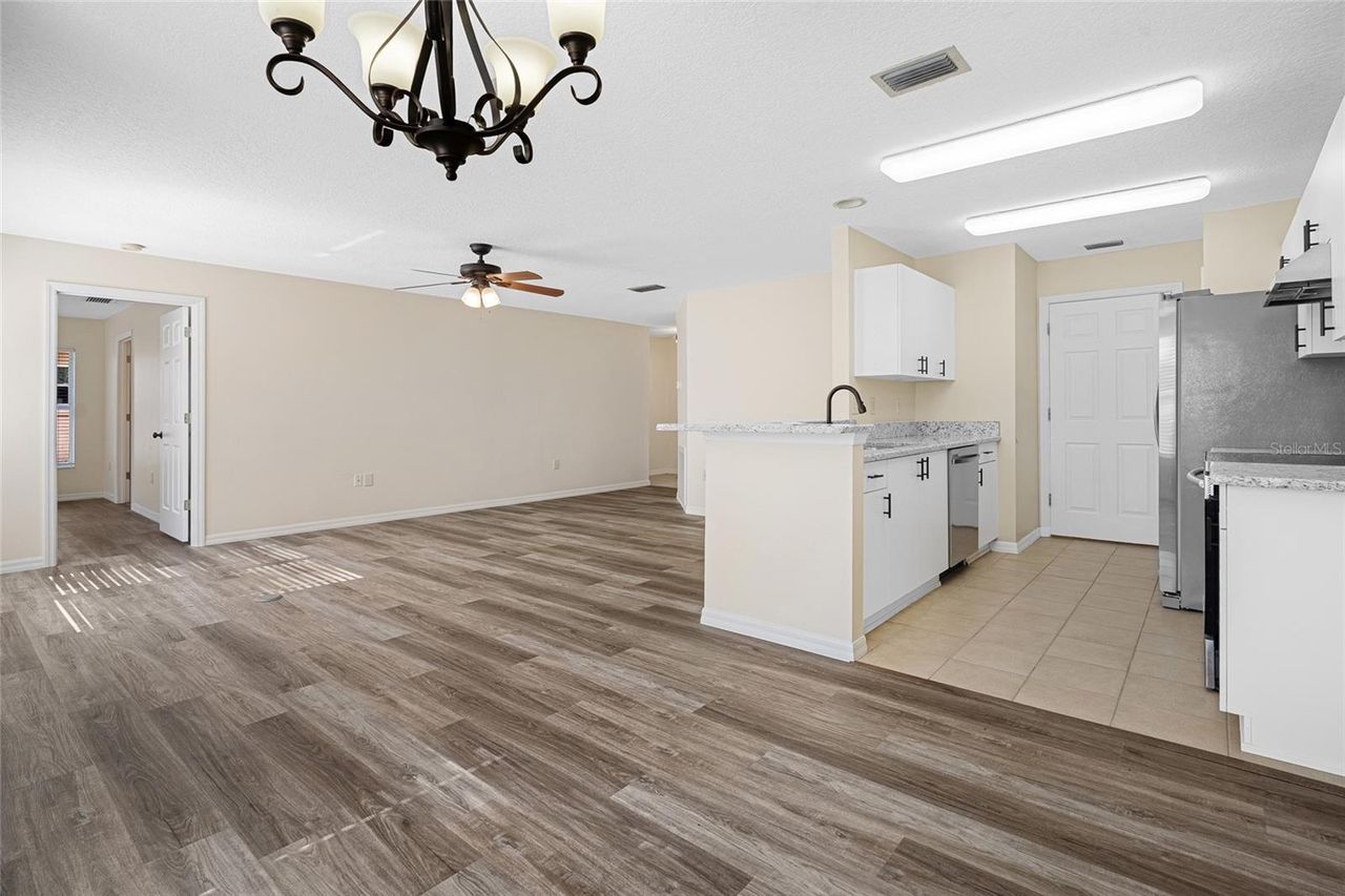 10314 PATRICK DRIVE — photo 9